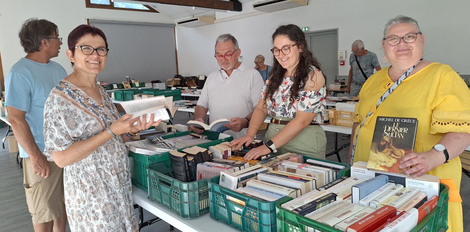 Vente de livres : environ 400 euros récoltés par Elan neuf